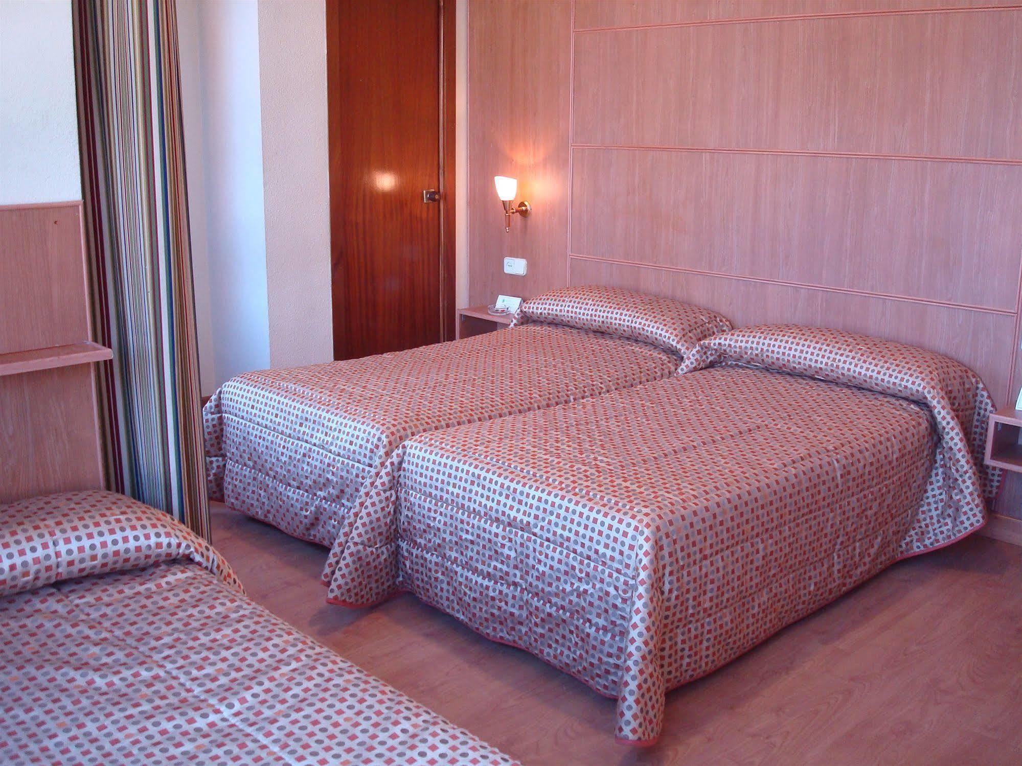 Hotel Castilla Альбасете Екстер'єр фото